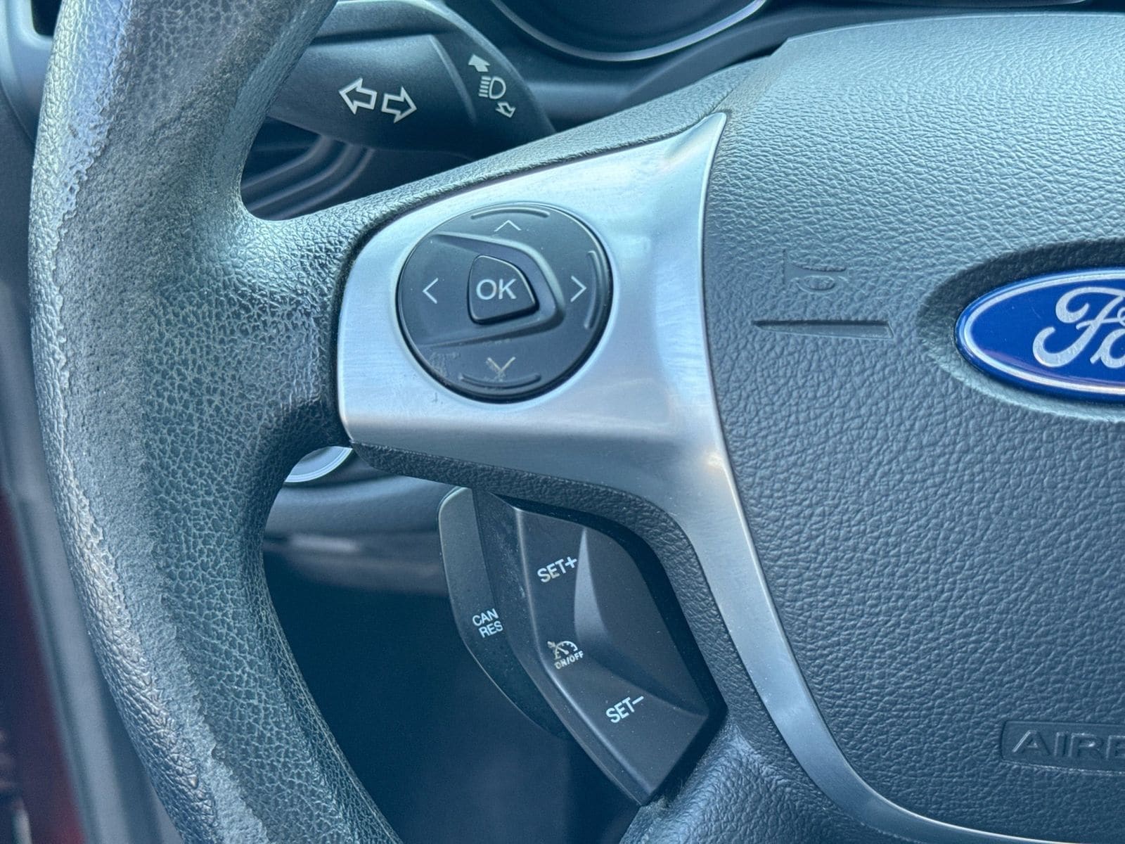 Thumbnail: 2014 Ford Escape - 24