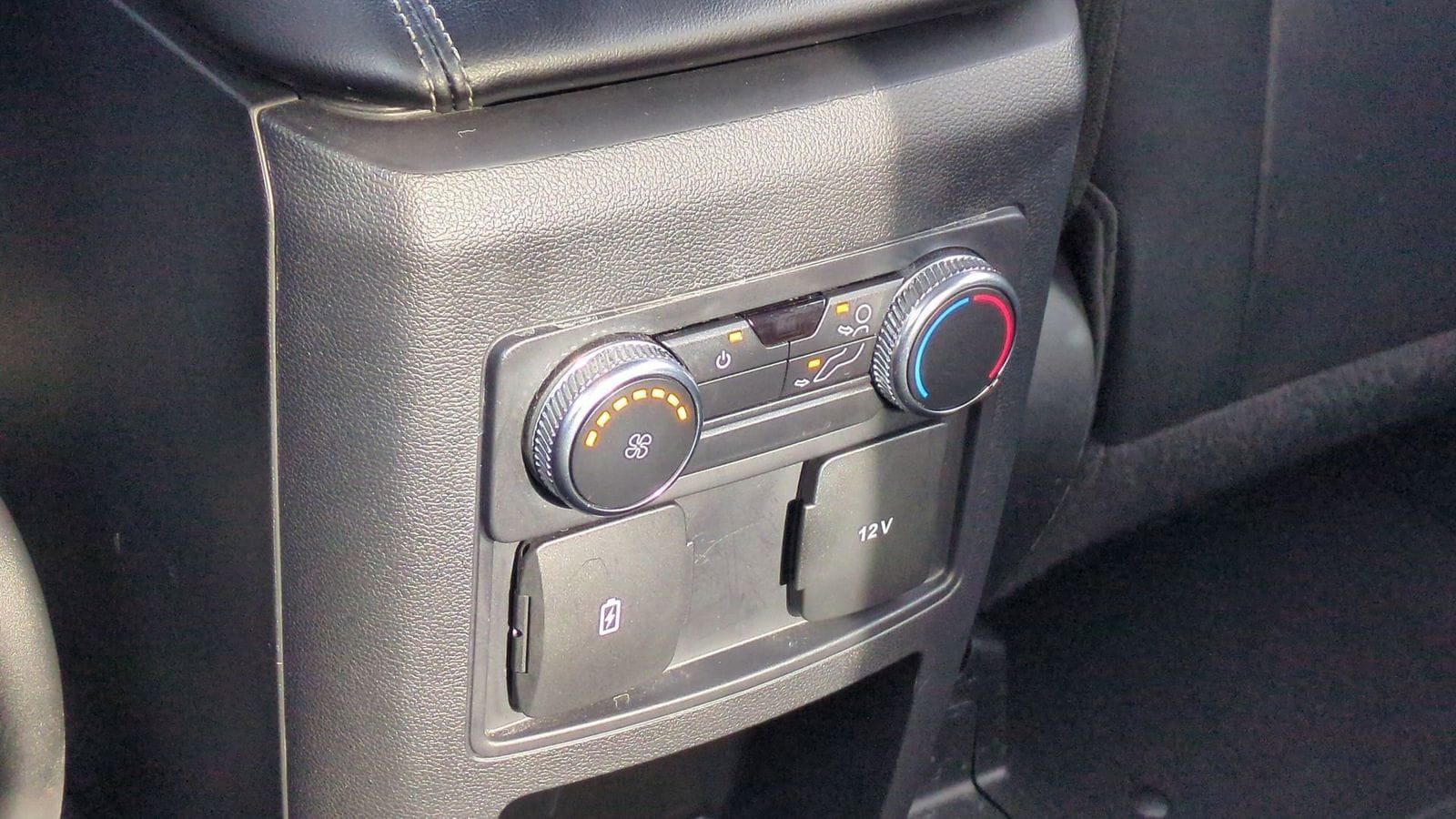 Thumbnail: 2021 Ford Explorer - 22