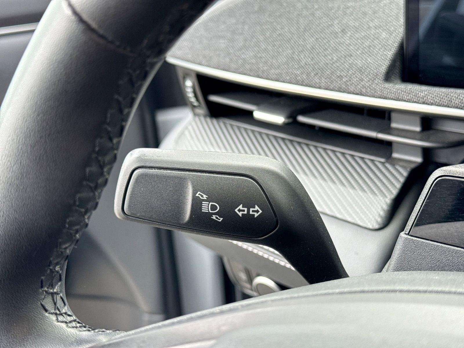 Thumbnail: 2022 Ford Mustang Mach-E - 27