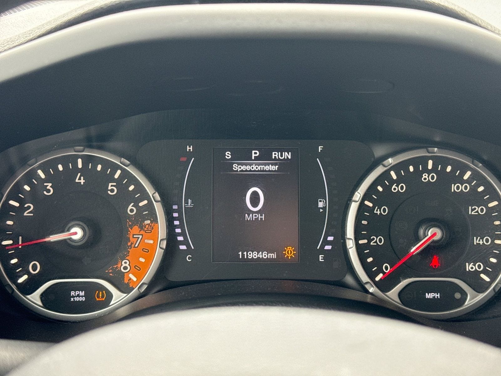 Thumbnail: 2018 Jeep Renegade - 36