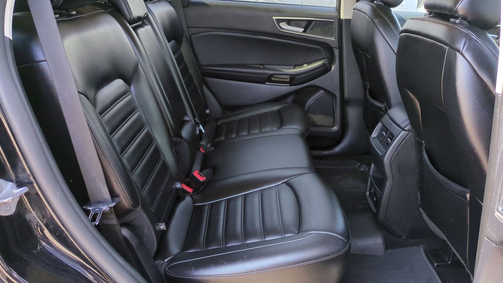 Thumbnail: 2021 Ford Edge - 20