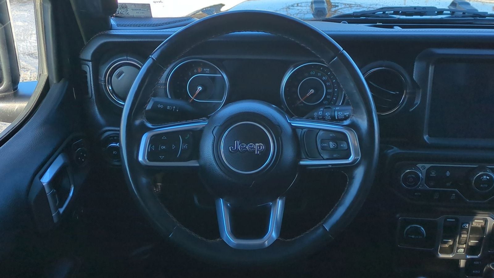 Thumbnail: 2022 Jeep Wrangler - 24