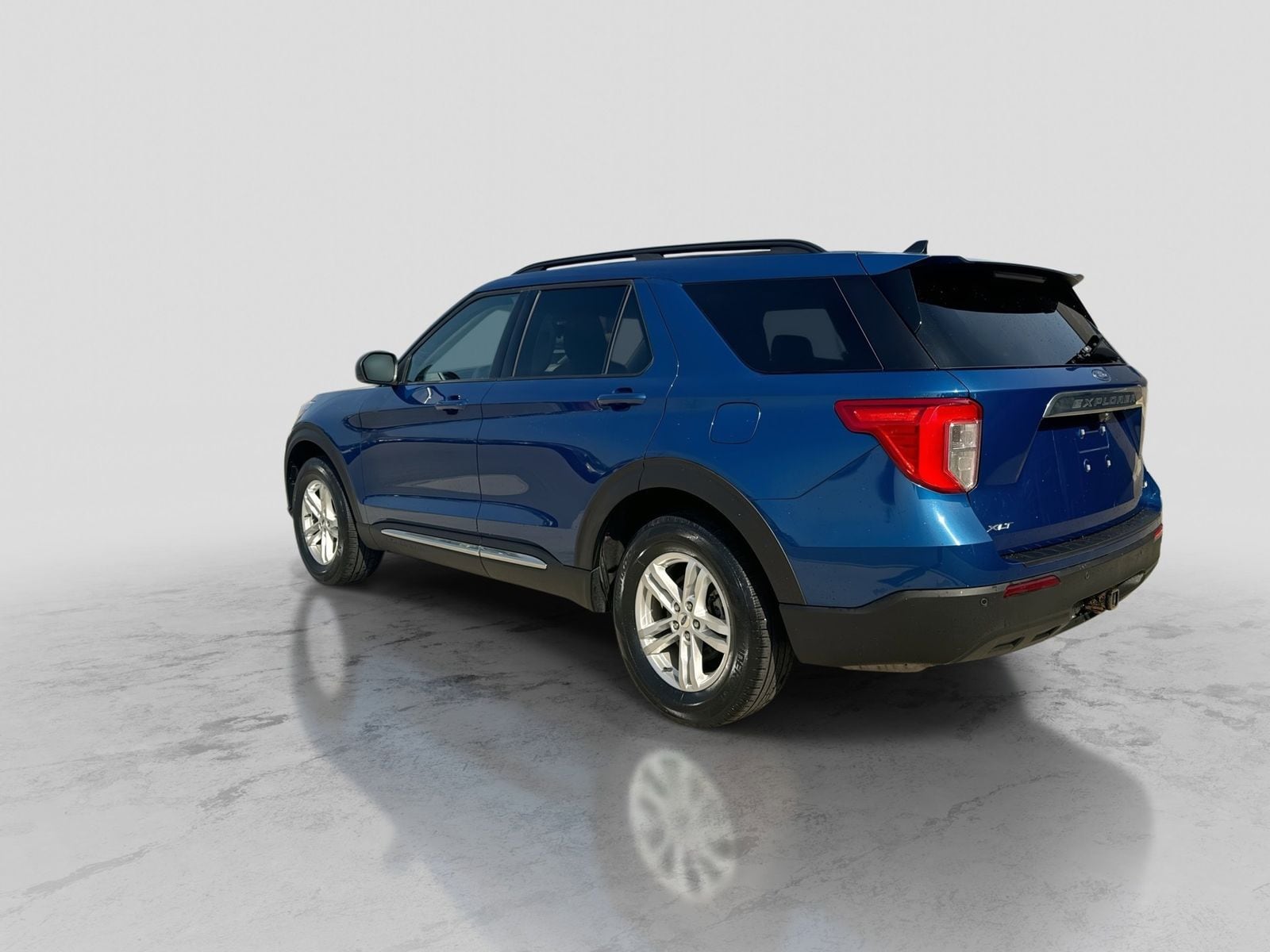 Thumbnail: 2022 Ford Explorer - 5
