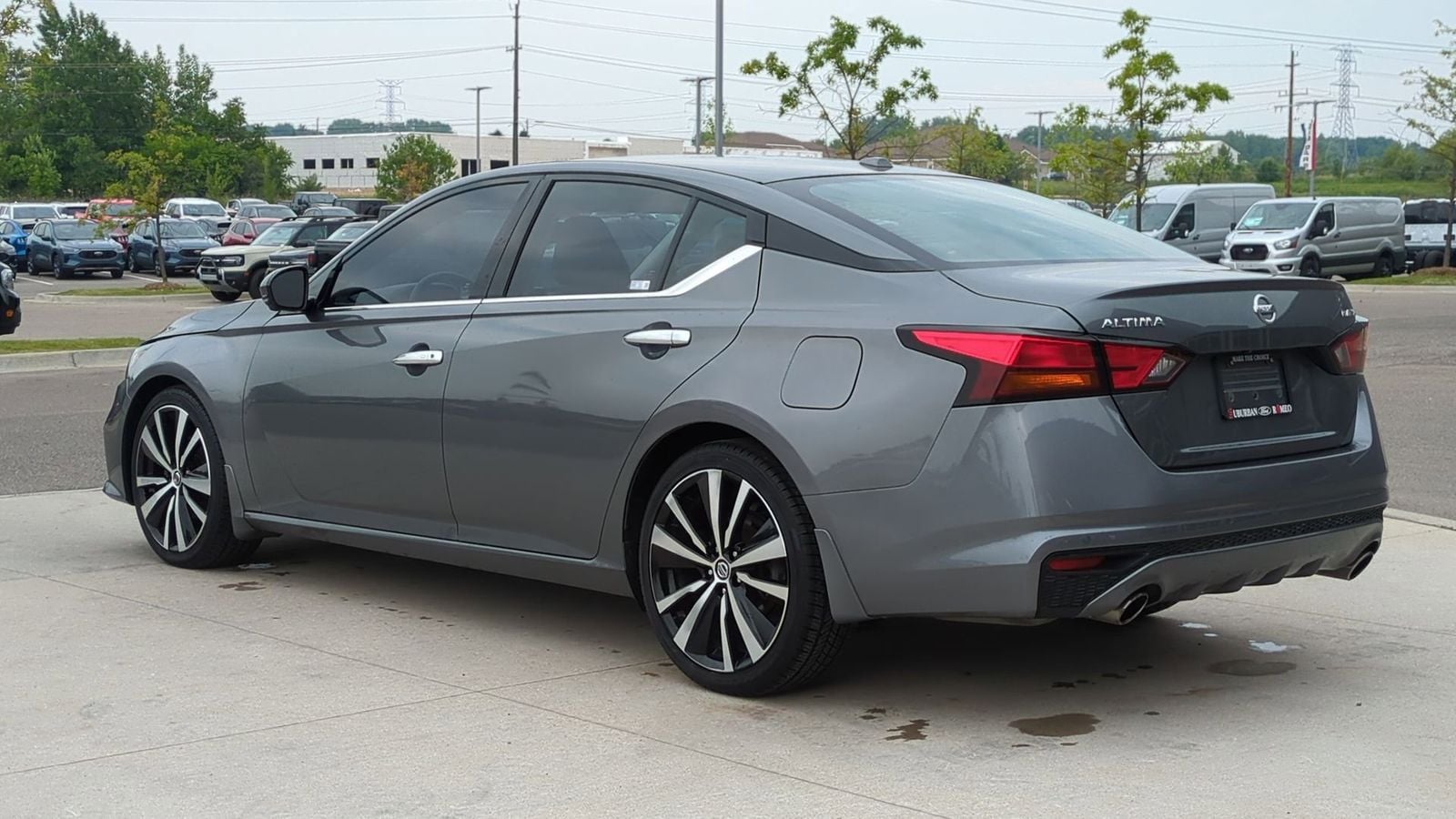 Thumbnail: 2019 Nissan Altima - 3
