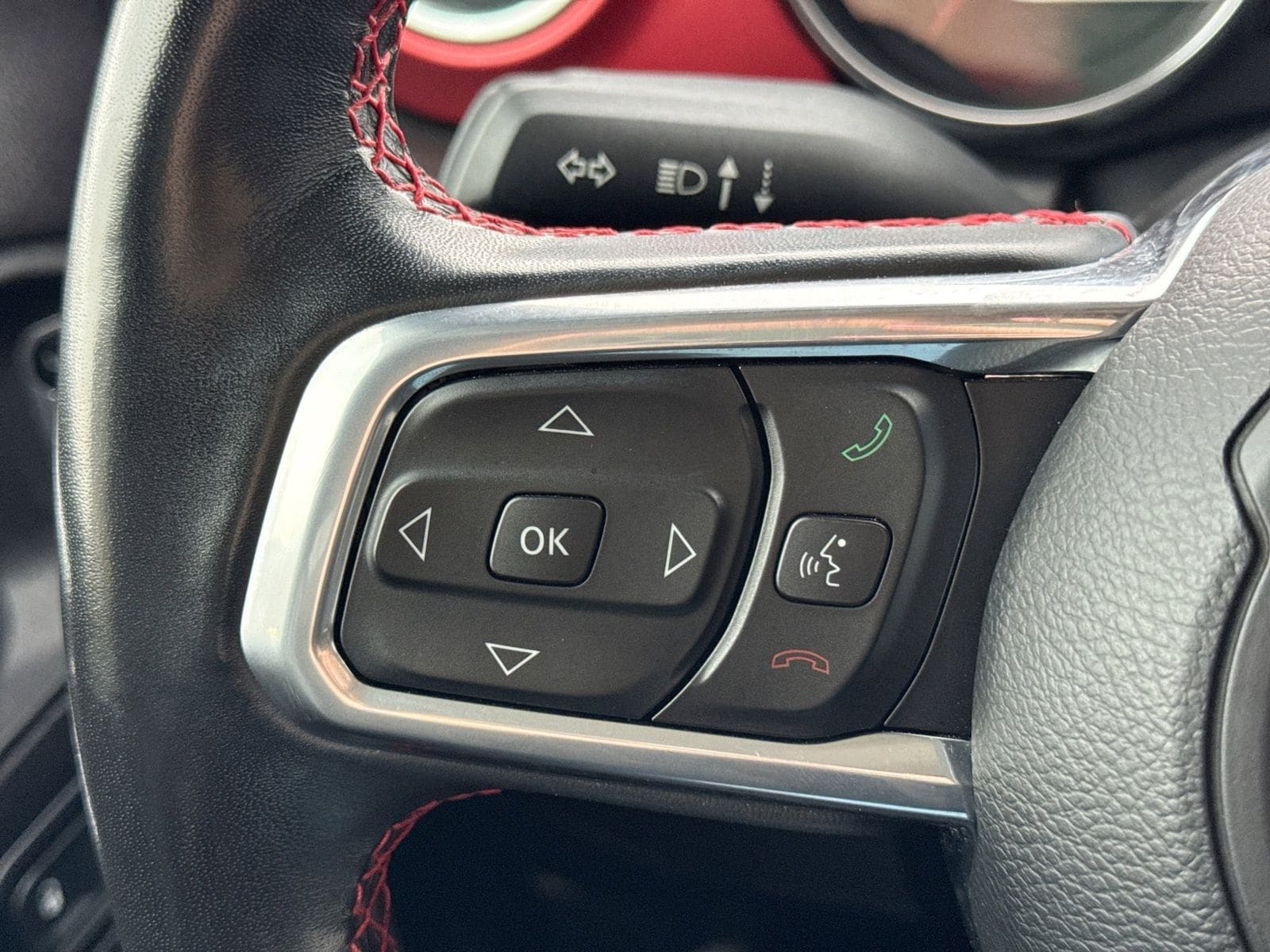 Thumbnail: 2021 Jeep Wrangler - 24