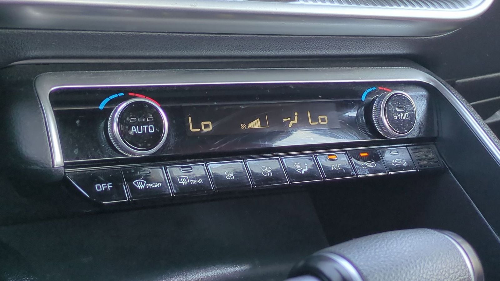 2022 Kia K5 GT-Line 32