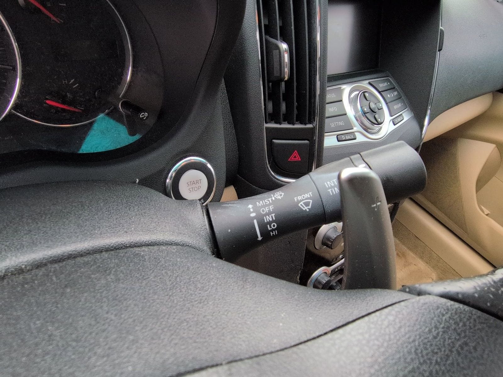 Thumbnail: 2009 Nissan Maxima - 33