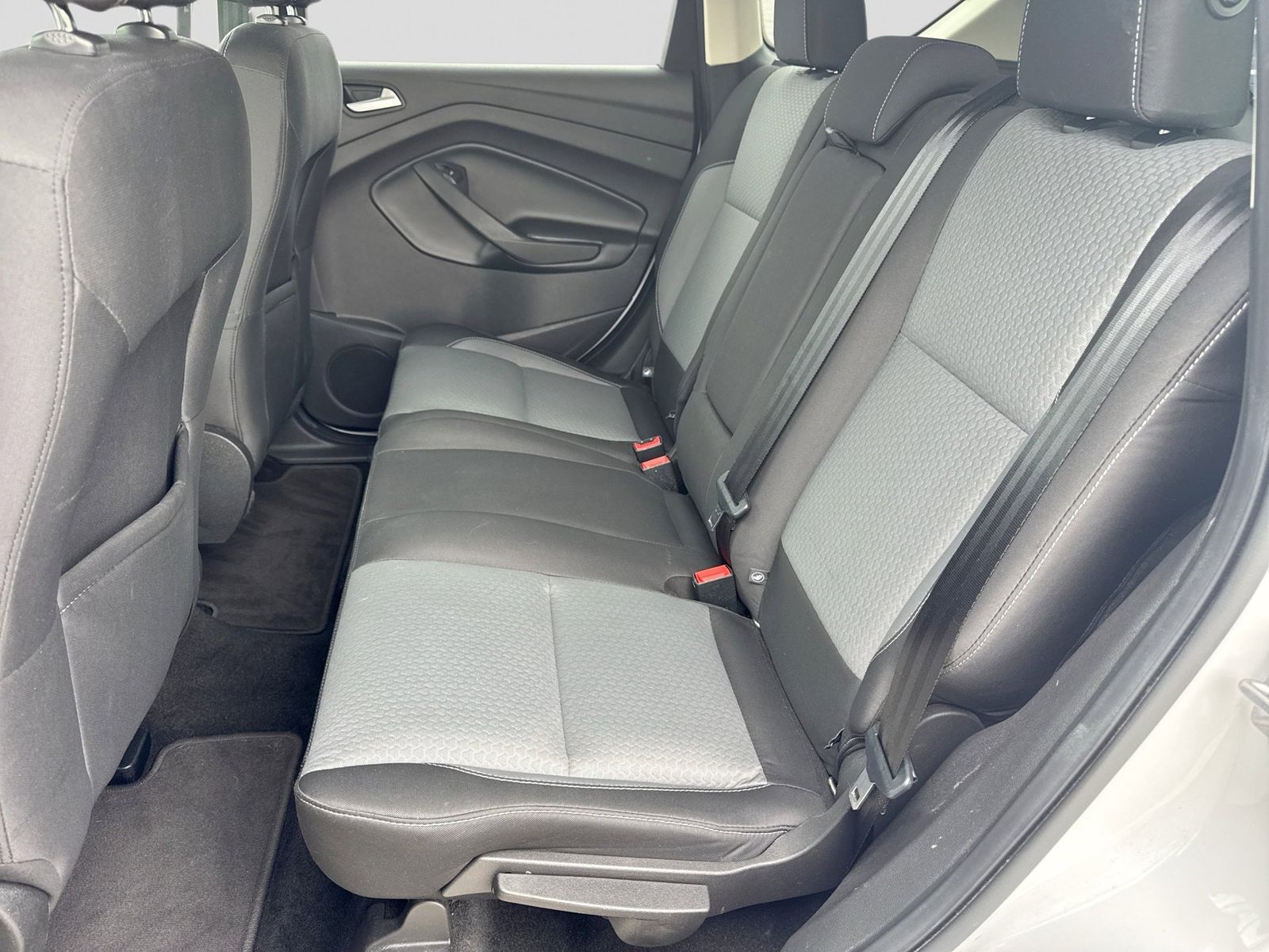 Thumbnail: 2017 Ford Escape - 19