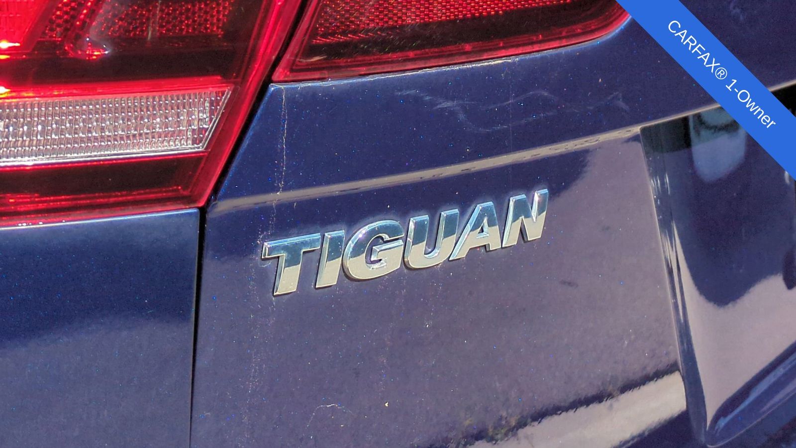 Thumbnail: 2021 Volkswagen Tiguan - 11