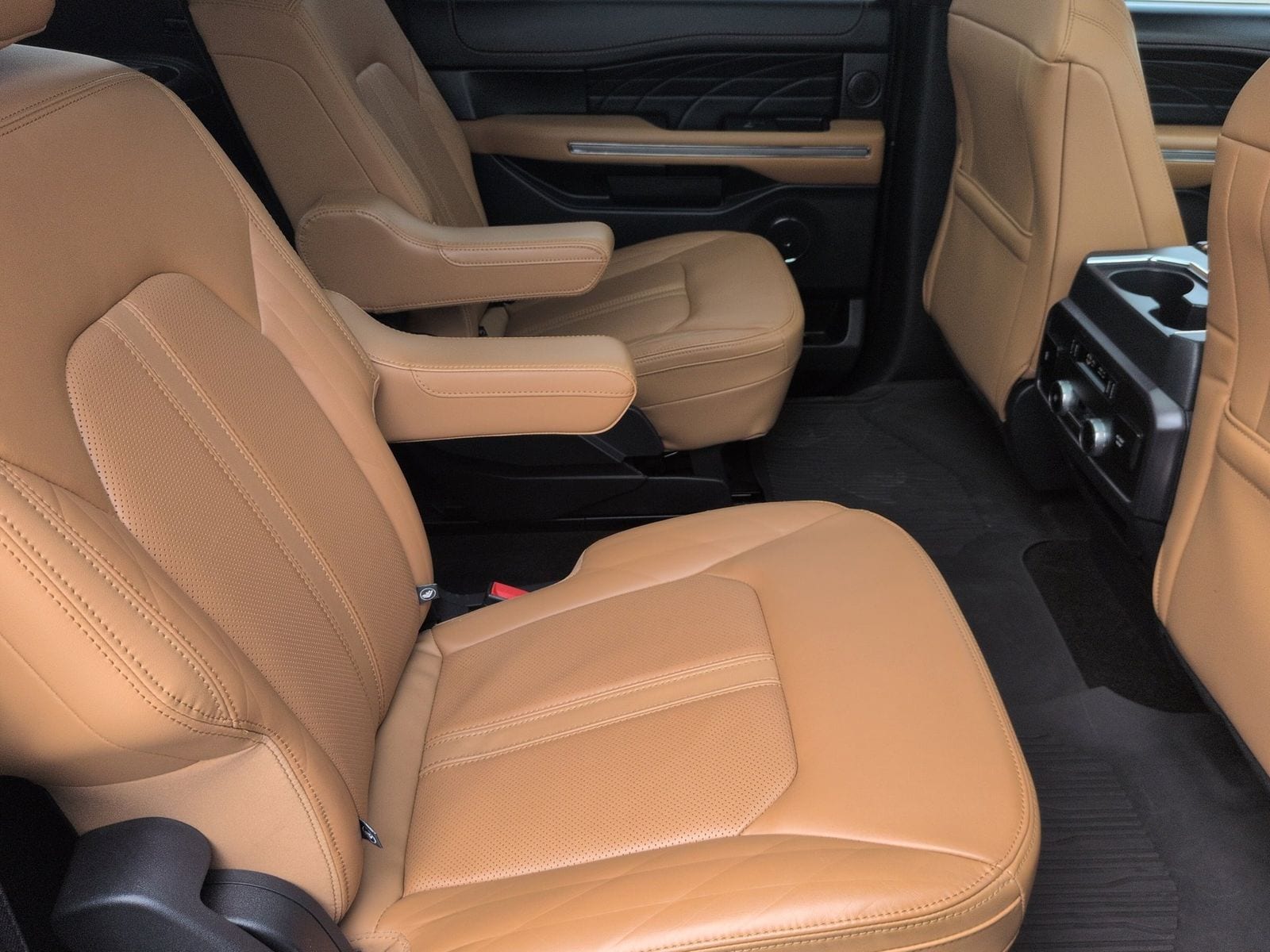 Thumbnail: 2022 Ford Expedition MAX - 24