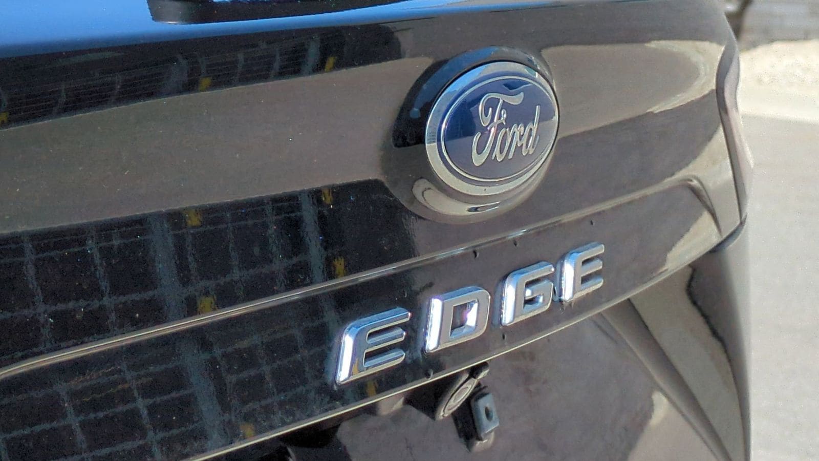 Thumbnail: 2021 Ford Edge - 12