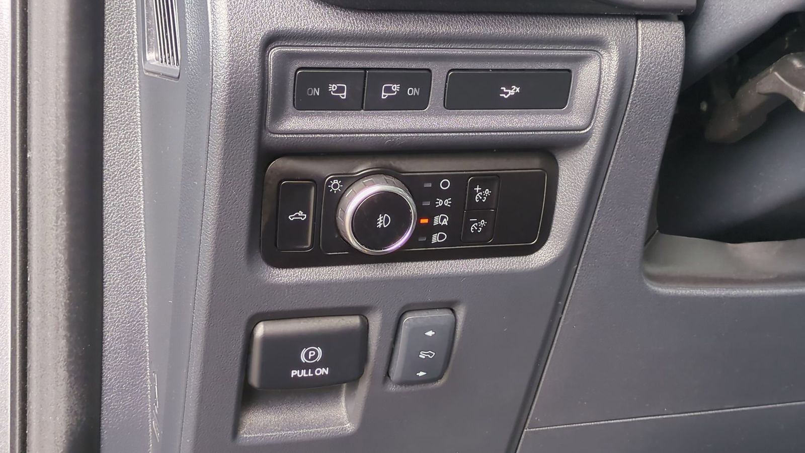 Thumbnail: 2023 Ford F-150 - 18