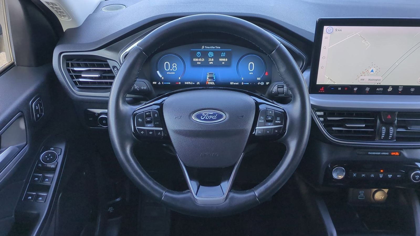 Thumbnail: 2023 Ford Escape - 21