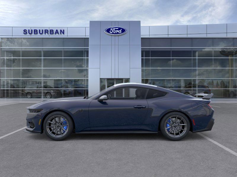 2025 Ford Mustang Dark Horse Deluxe photo 3