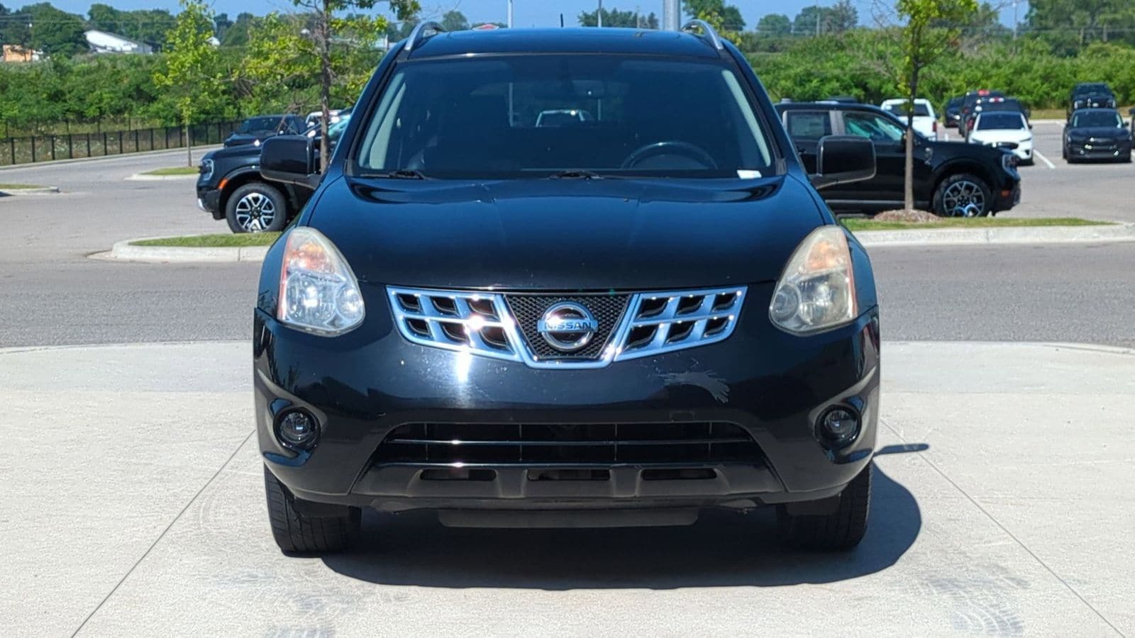 Thumbnail: 2011 Nissan Rogue - 10