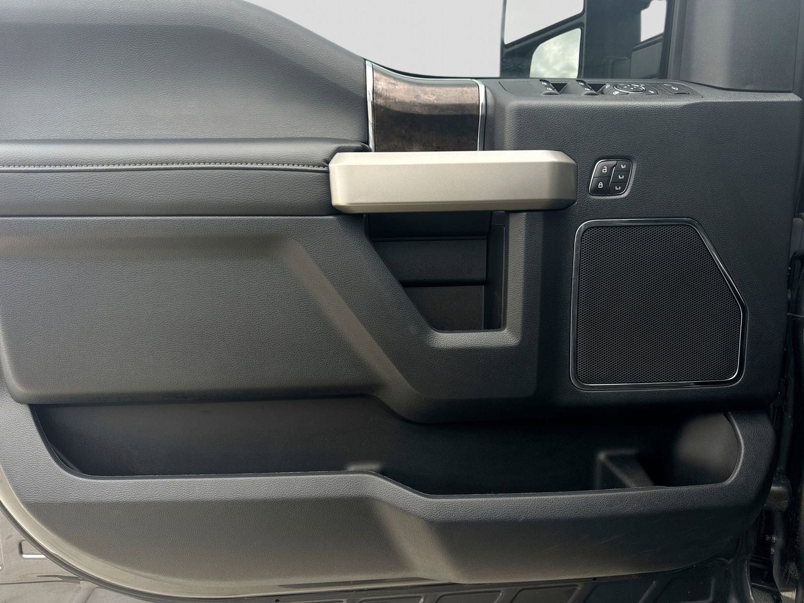 Thumbnail: 2022 Ford F-250 - 37