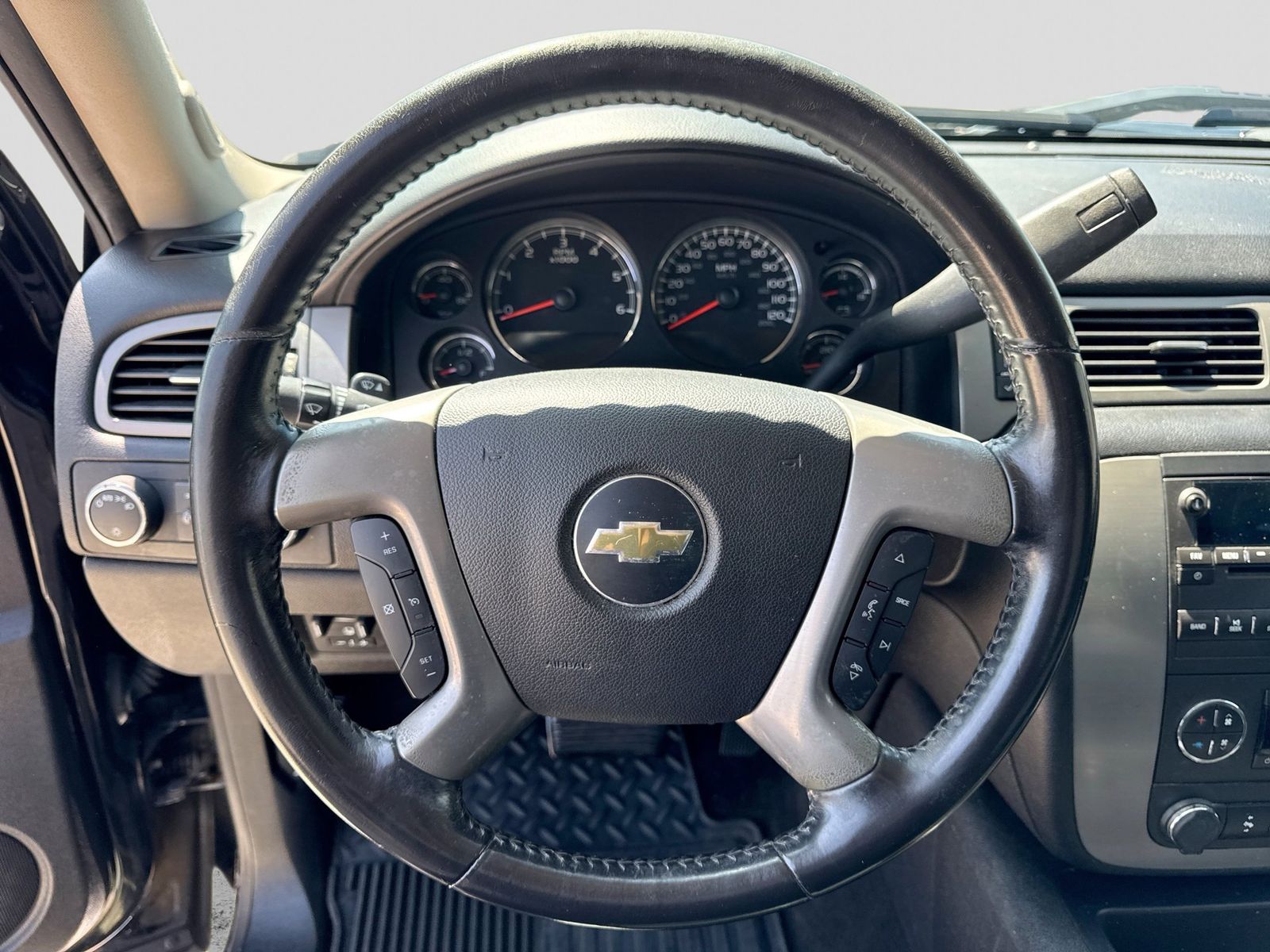 Thumbnail: 2013 Chevrolet Silverado 1500 - 27