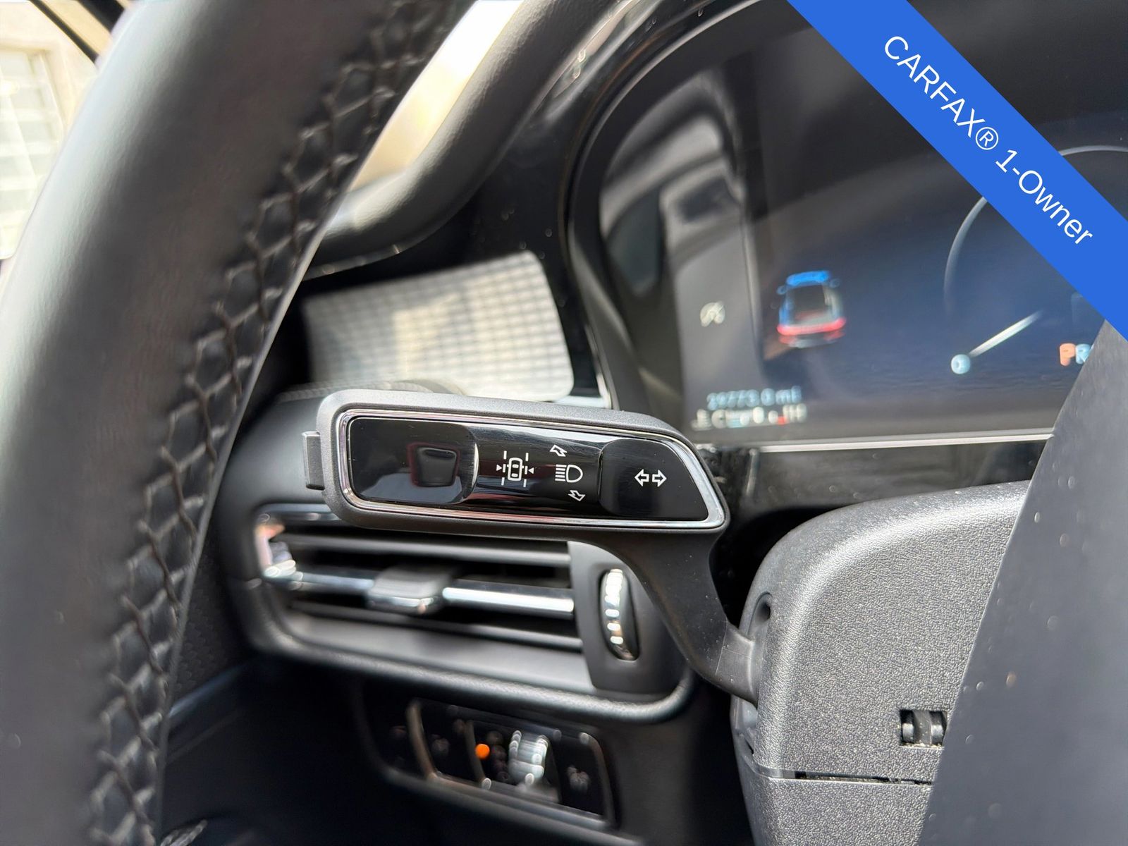 Thumbnail: 2023 Lincoln Corsair - 28