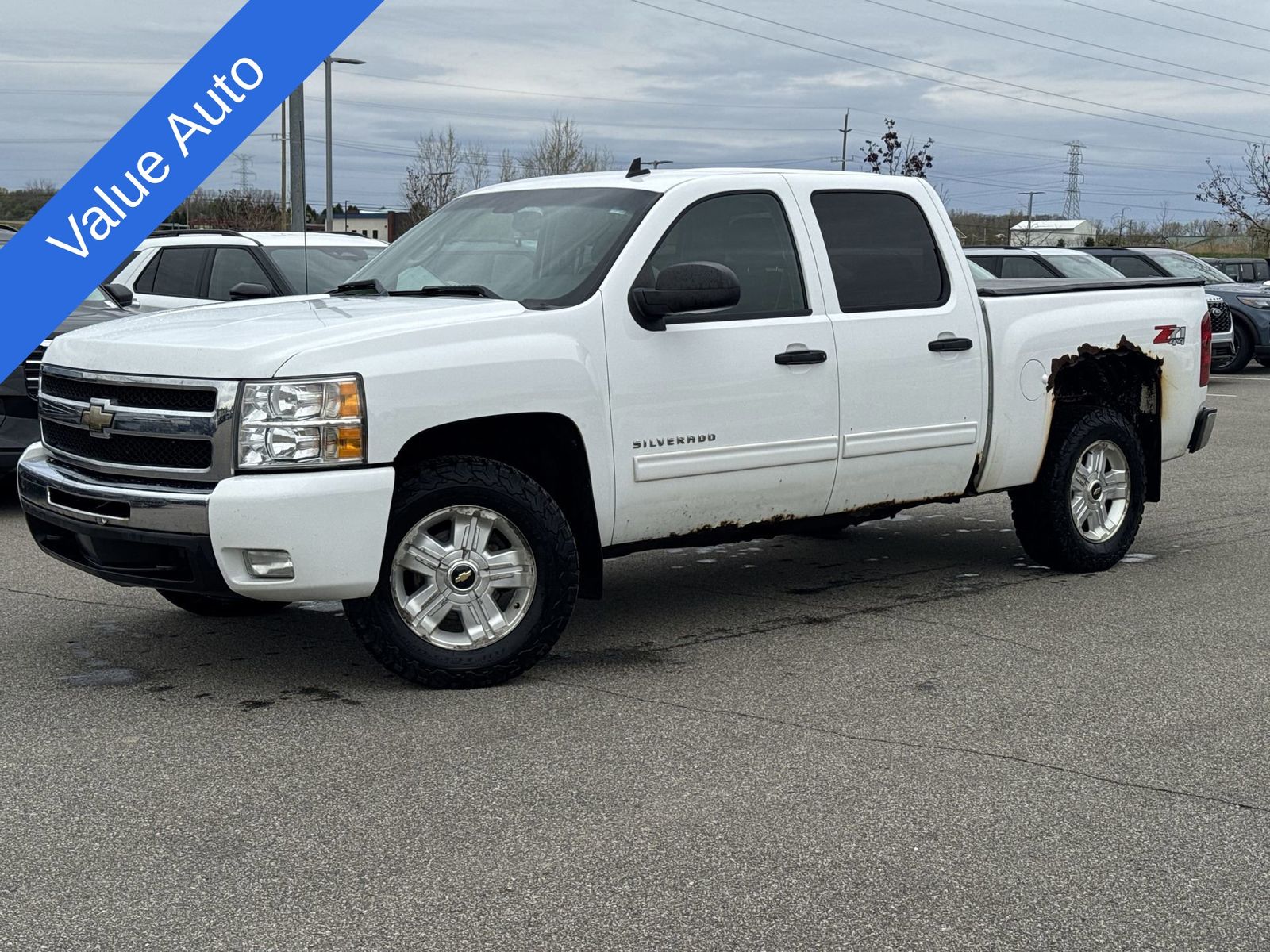 2011 Chevrolet Silverado 1500 LT -
                  Washington, MI
