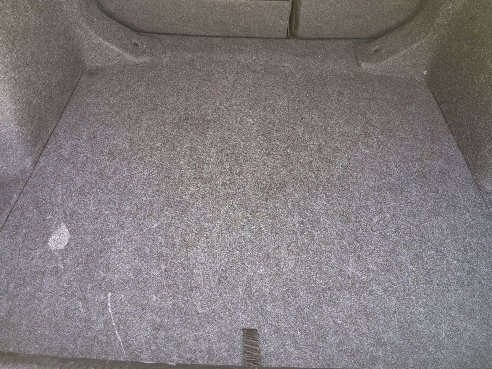 Thumbnail: 2015 Chrysler 200 - 35