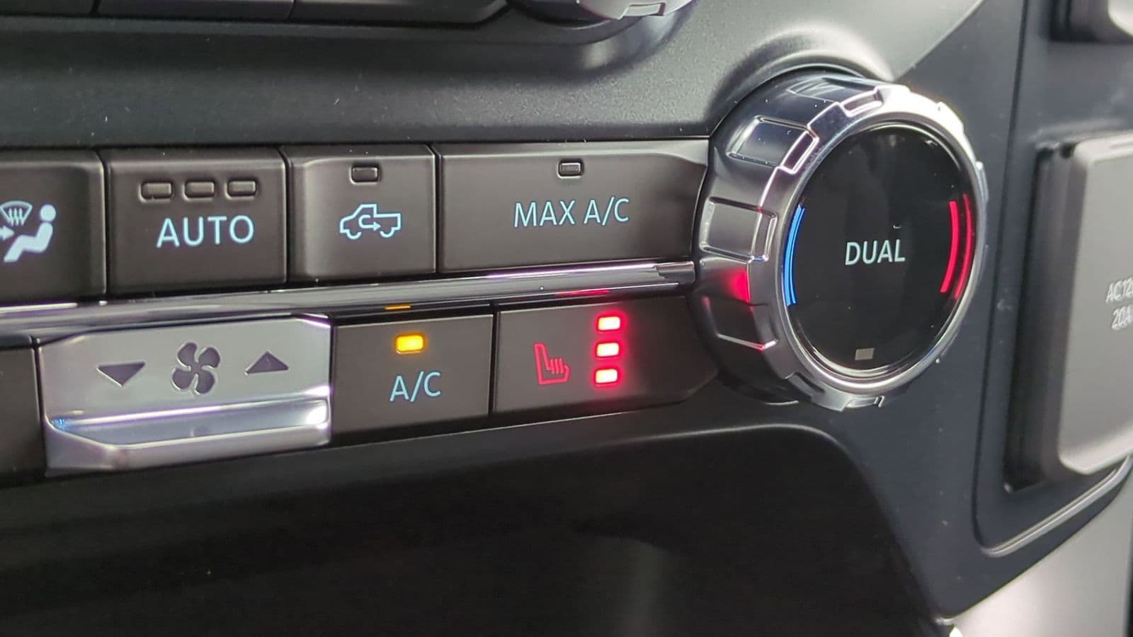 Thumbnail: 2025 Ford F-150 - 32