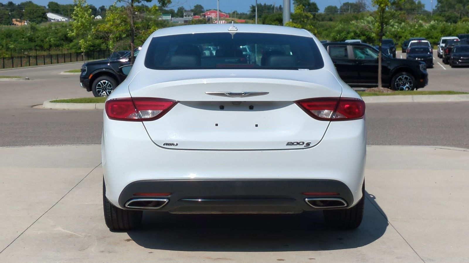 Thumbnail: 2015 Chrysler 200 - 4