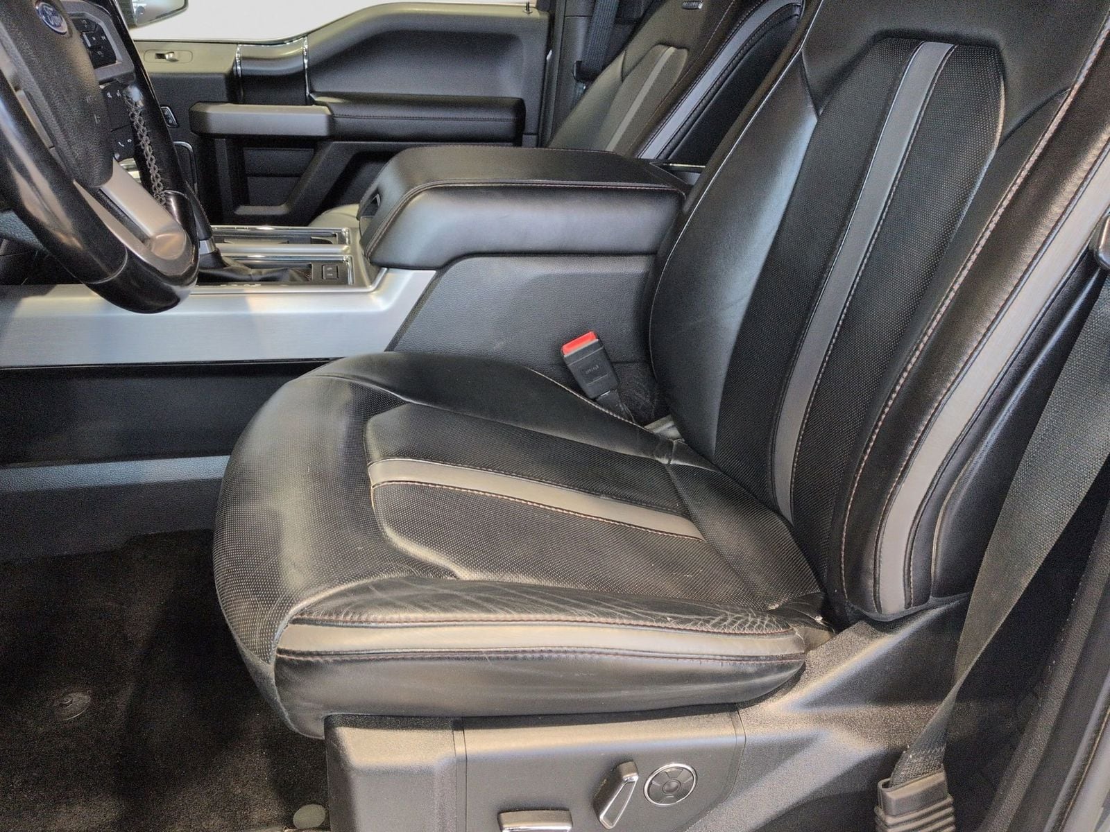 Thumbnail: 2018 Ford F-150 - 20