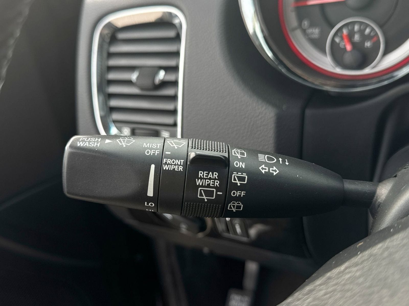 Thumbnail: 2012 Dodge Durango - 29