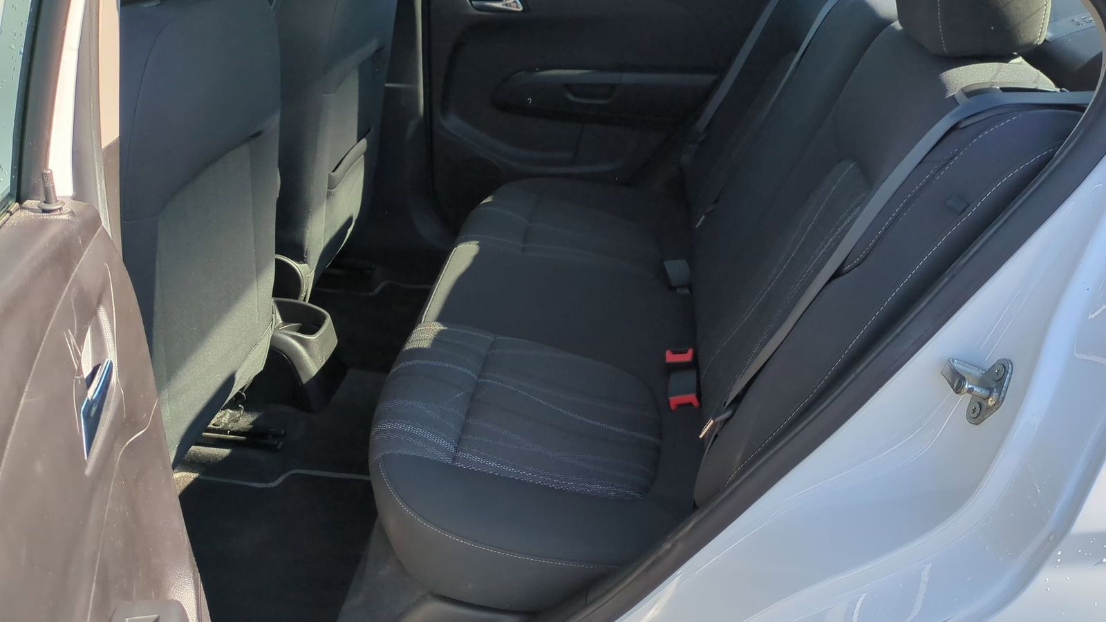 Thumbnail: 2014 Chevrolet Sonic - 25