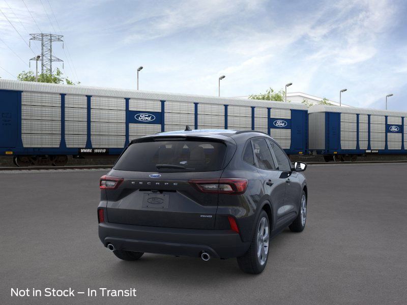 Thumbnail: 2025 Ford Escape - 9