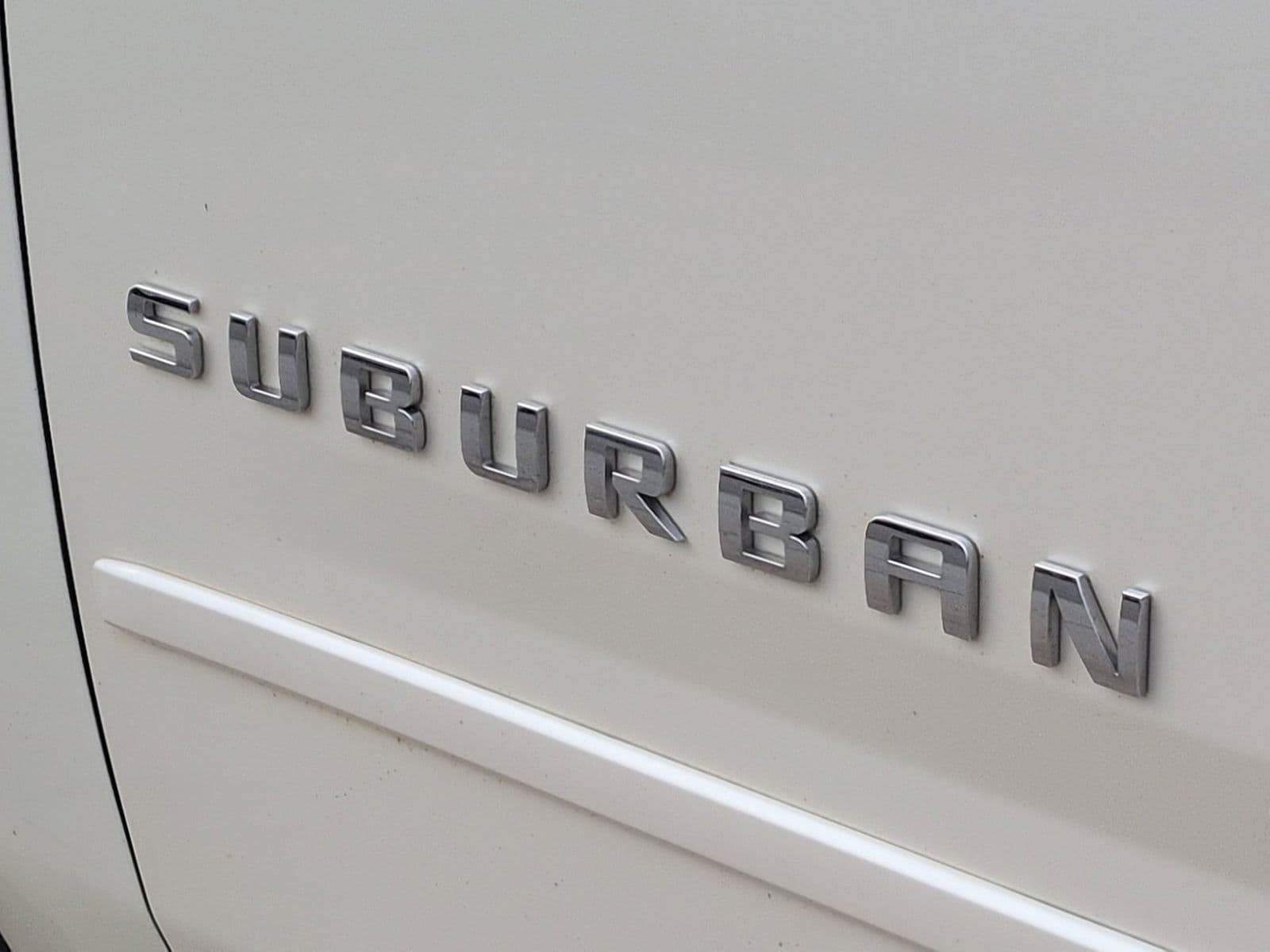 Thumbnail: 2015 Chevrolet Suburban - 15