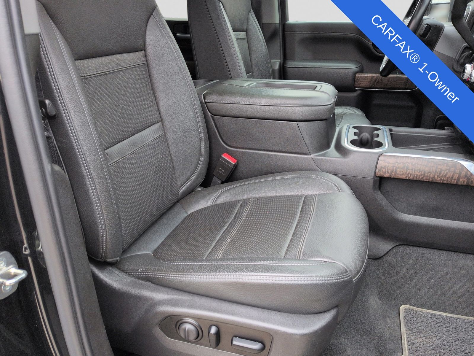 Thumbnail: 2021 GMC Sierra 2500 - 28