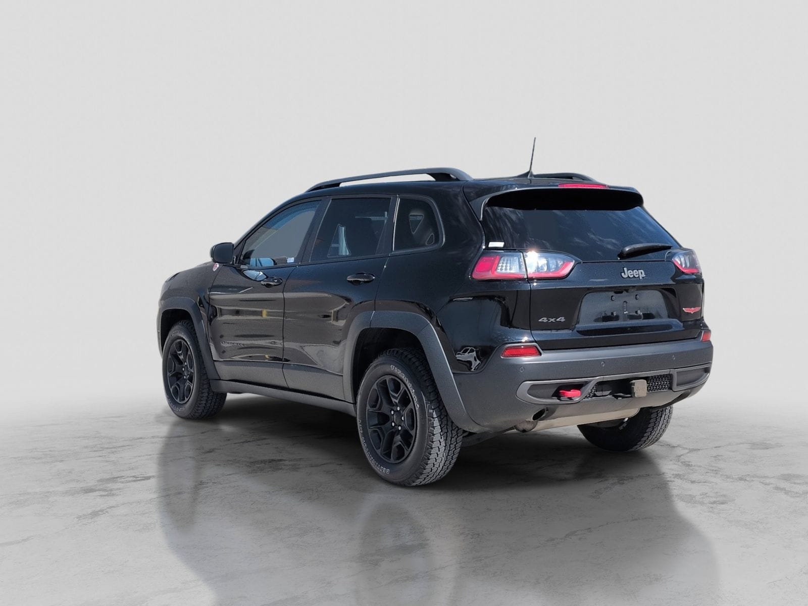 Thumbnail: 2021 Jeep Cherokee - 5