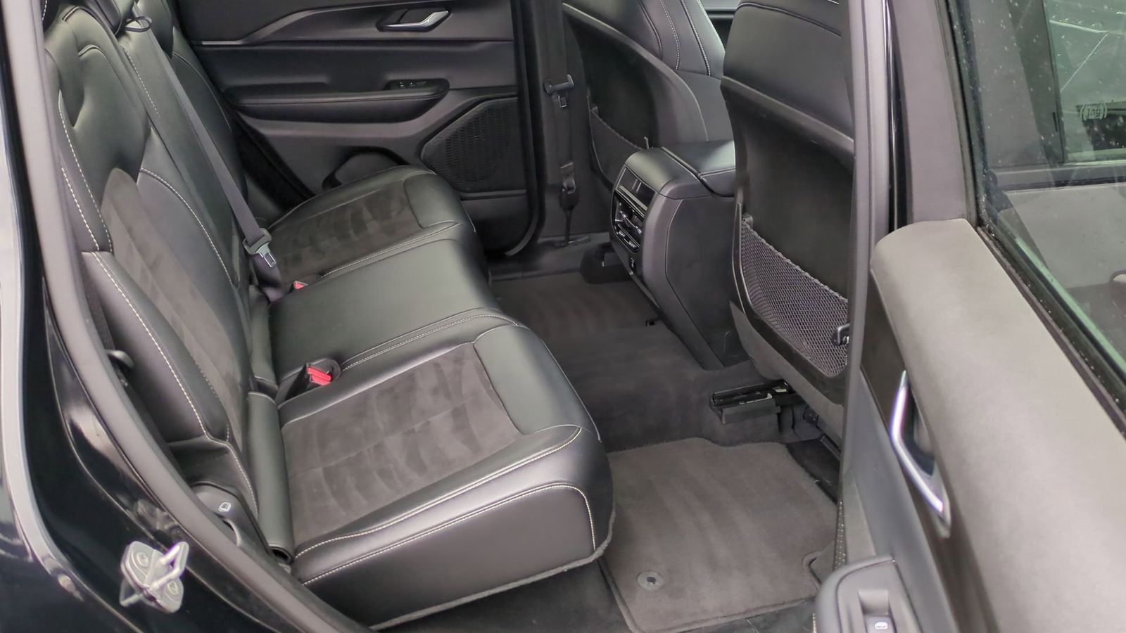 Thumbnail: 2023 Jeep Grand Cherokee - 24