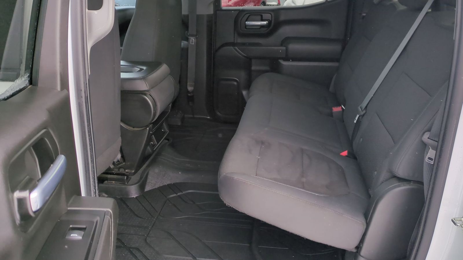 Thumbnail: 2020 Chevrolet Silverado 1500 - 21