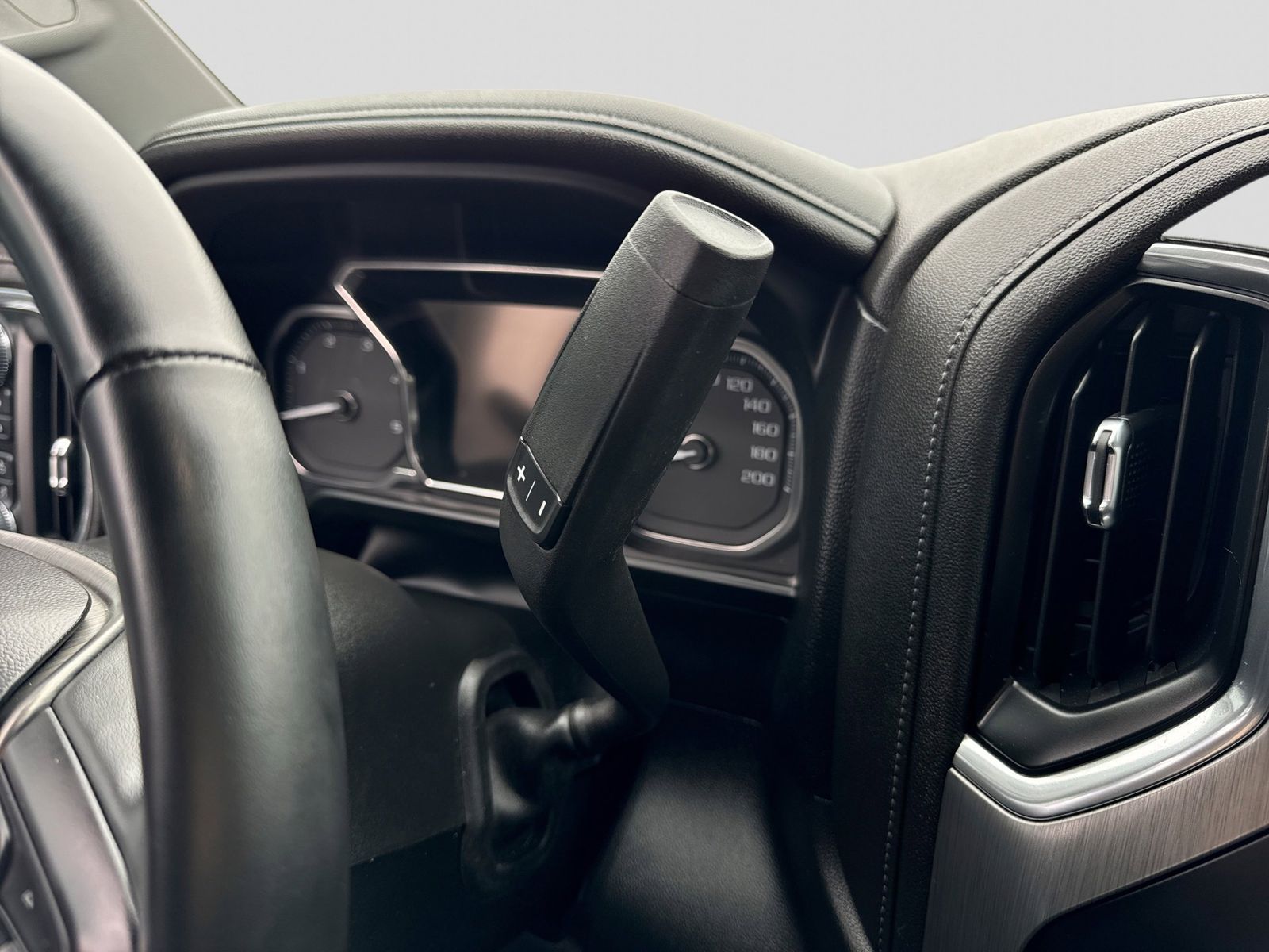 Thumbnail: 2023 GMC Sierra 2500 - 36