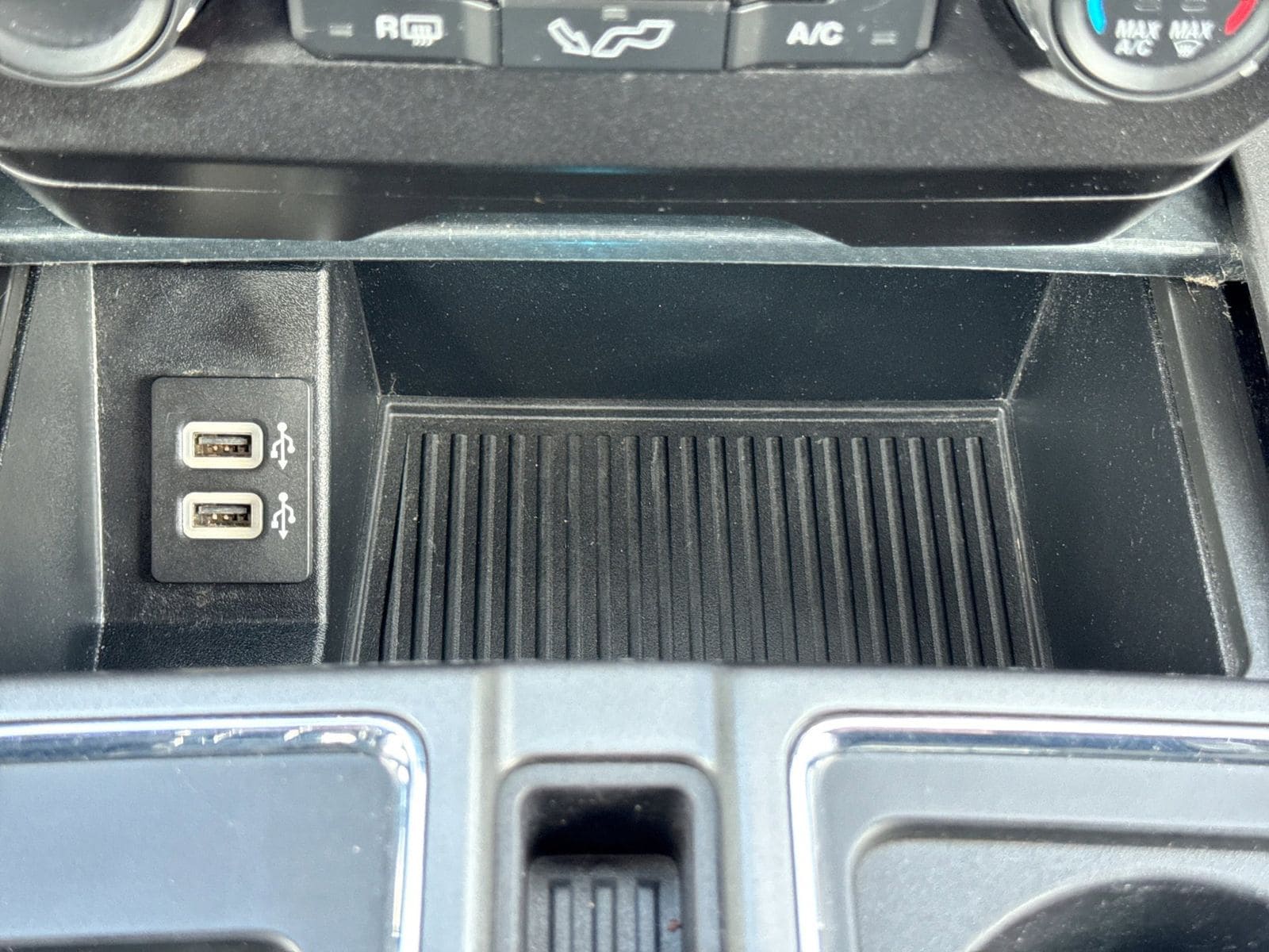 Thumbnail: 2020 Ford F-150 - 33