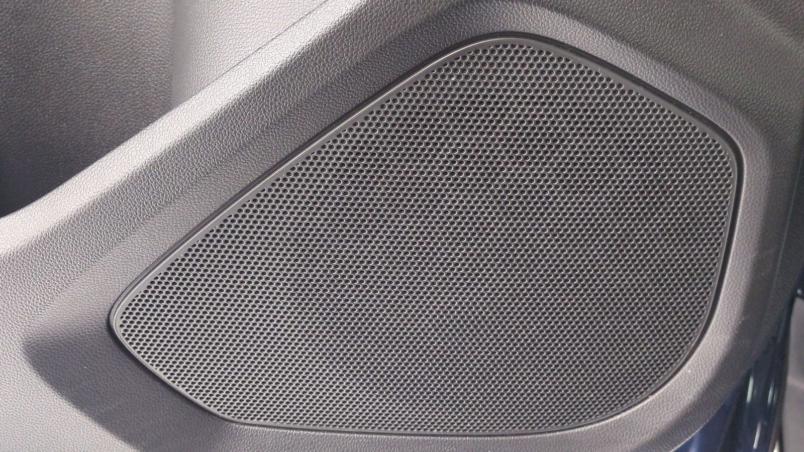 Thumbnail: 2023 Chevrolet TrailBlazer - 33