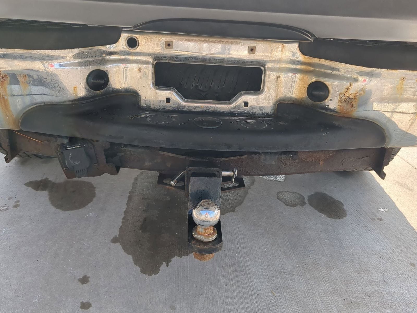 Thumbnail: 2006 Ford F-350 - 33