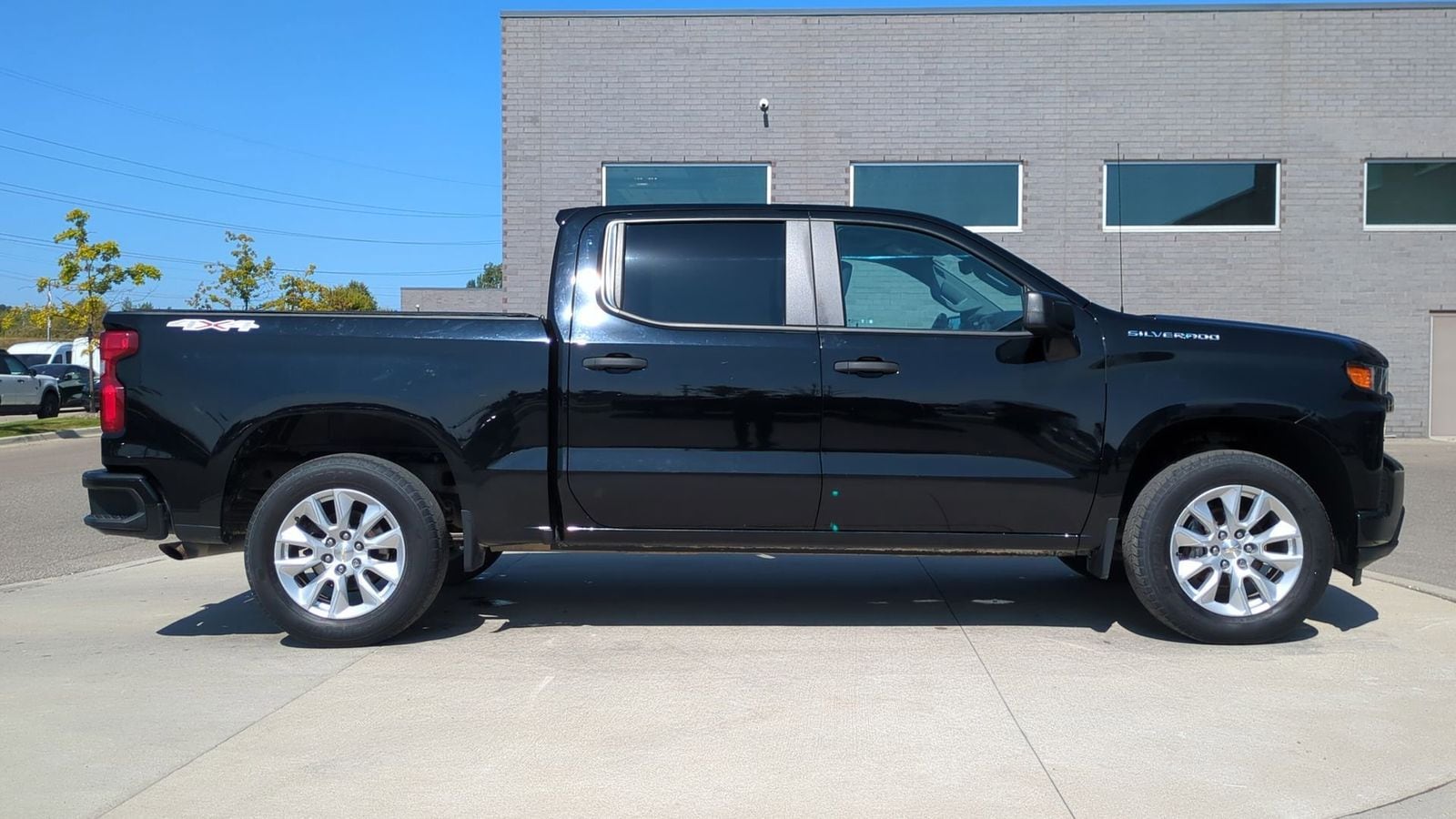 Thumbnail: 2020 Chevrolet Silverado 1500 - 8