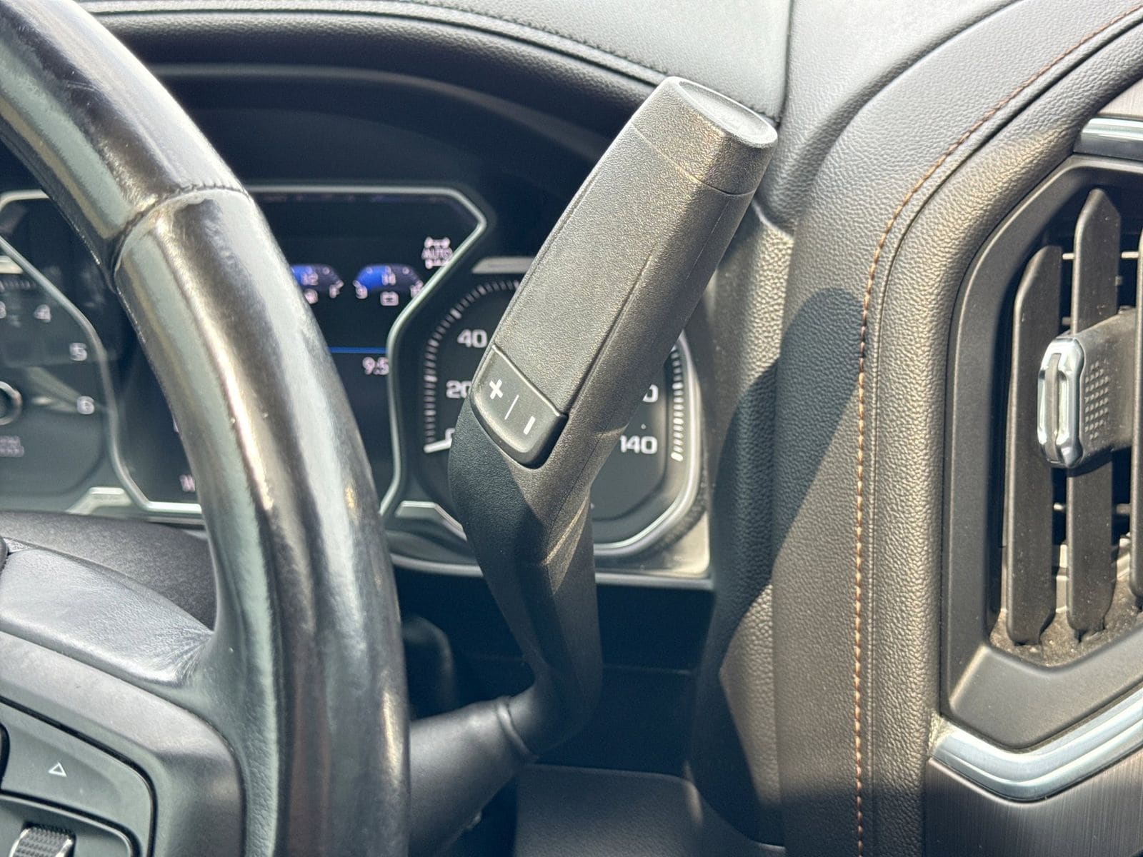 Thumbnail: 2019 GMC Sierra 1500 - 39