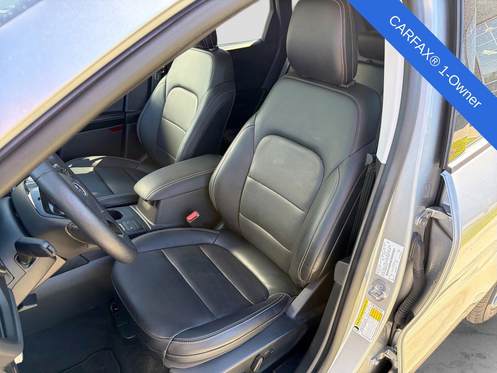Thumbnail: 2021 Ford Escape - 20
