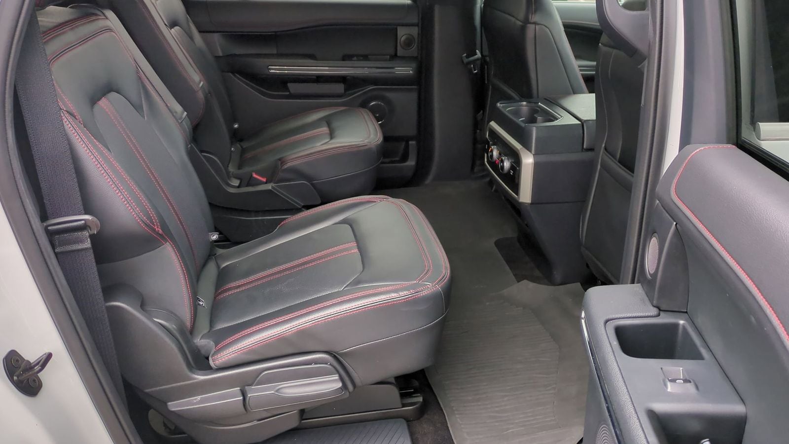 Thumbnail: 2022 Ford Expedition MAX - 22