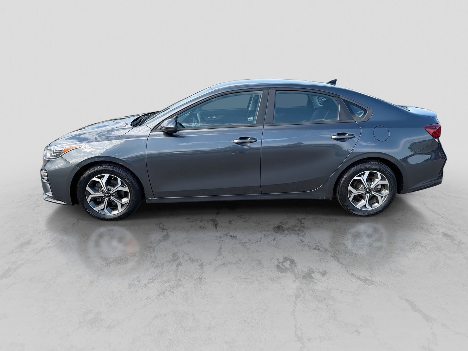 Thumbnail: 2021 Kia Forte - 2