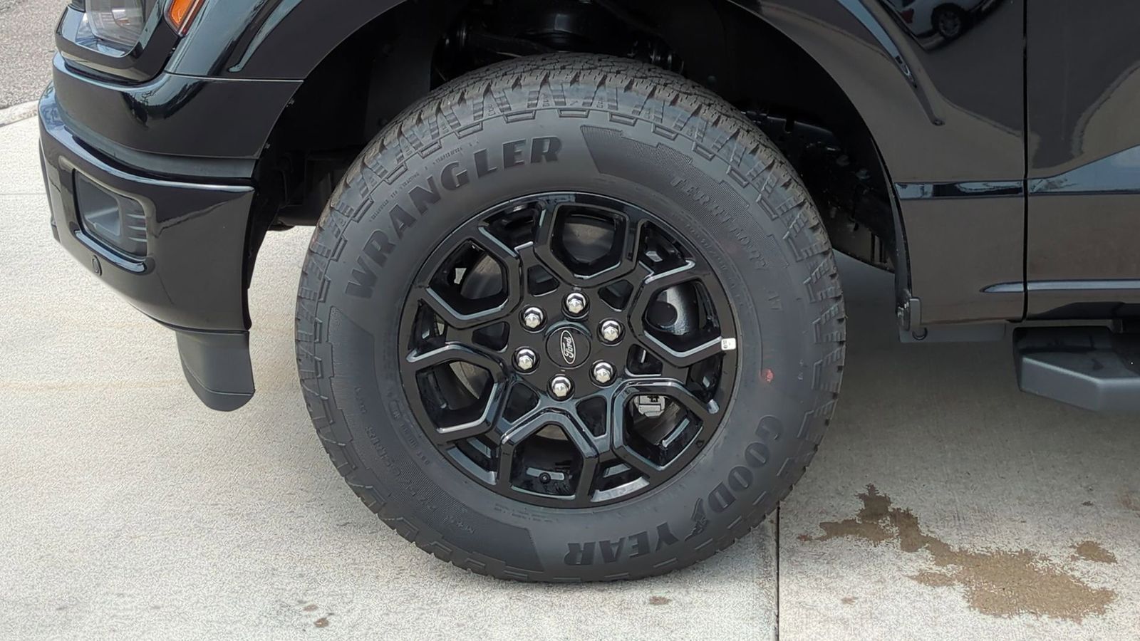Thumbnail: 2025 Ford F-150 - 23