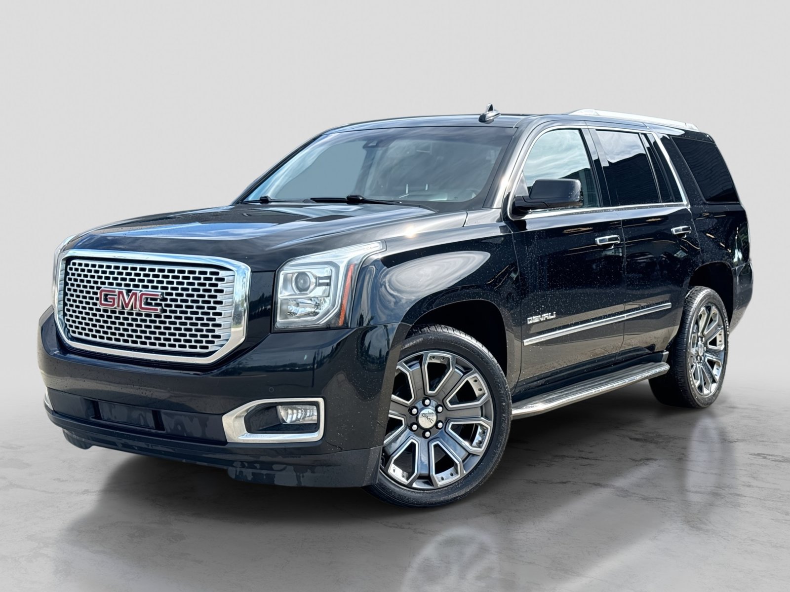 Used 2017 GMC Yukon Denali SUV