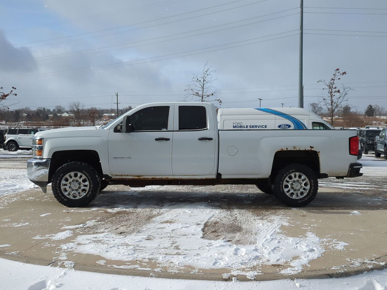 Thumbnail: 2017 Chevrolet Silverado 2500 - 3