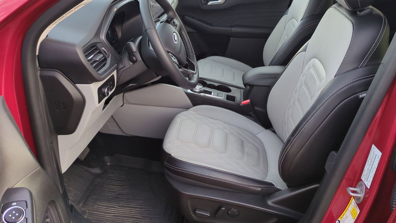 Thumbnail: 2023 Ford Escape - 17