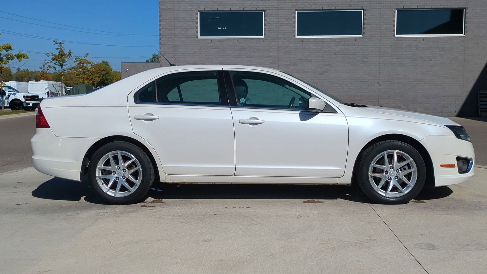 Thumbnail: 2012 Ford Fusion - 8