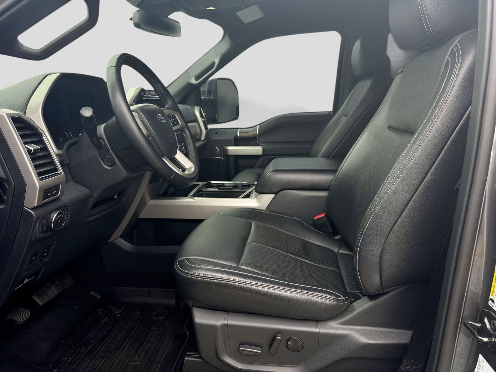 Thumbnail: 2022 Ford F-250 - 3